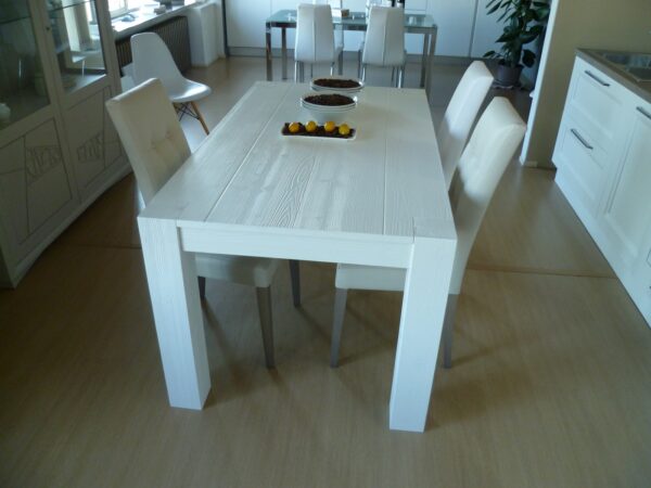 Tavolo country laccato bianco abete spazzolato - immagine 3