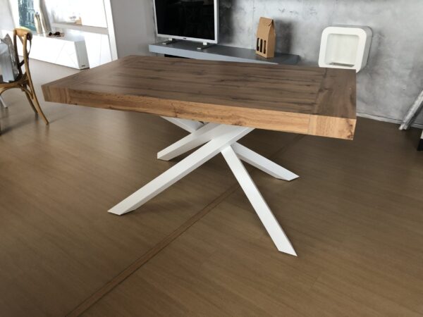 Tavolo 160 intreccio lamina allungabile finitura rovere nodato - immagine 5