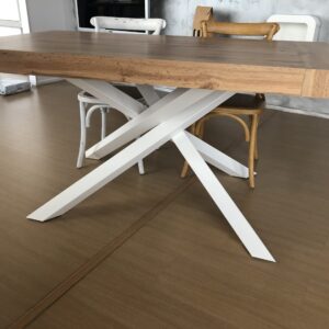 Tavolo 160 intreccio lamina allungabile finitura rovere nodato b
